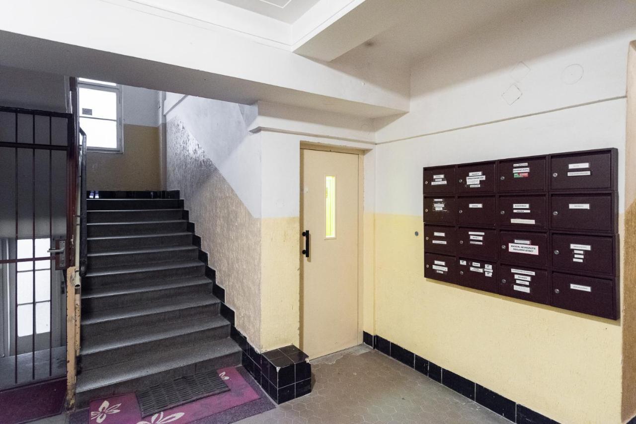 Bellagio Apartment B Πράγα Εξωτερικό φωτογραφία